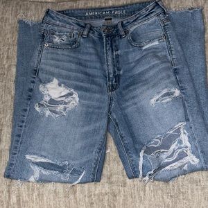American Eagle Mom Straight Jeans Size 6